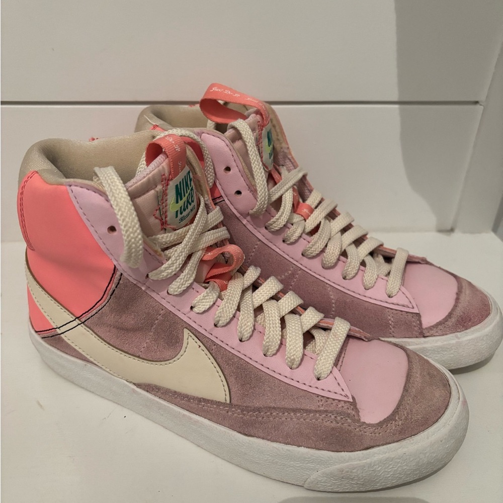 Nike Pink Blazers 5.5Y